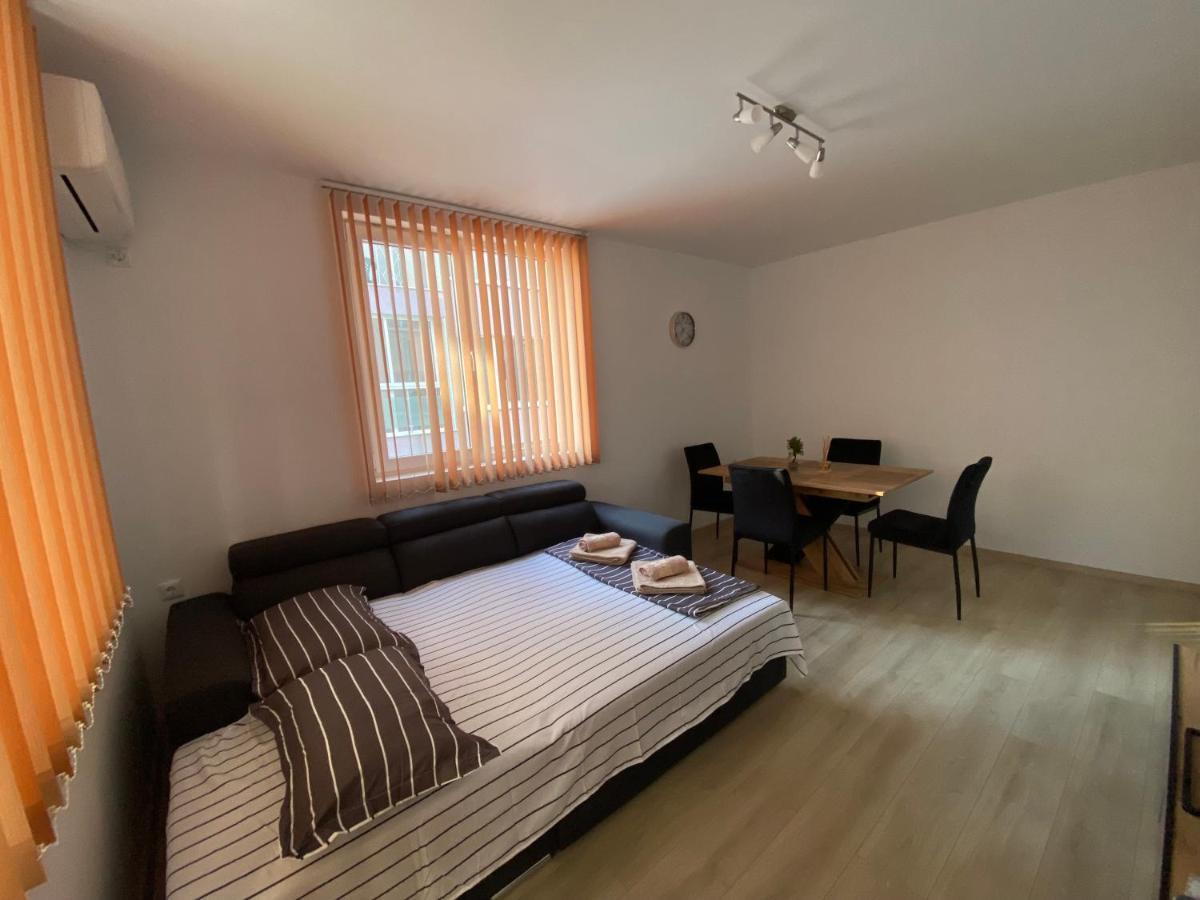Apartamenti Eli Pomorie Buitenkant foto