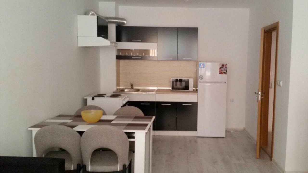 Apartamenti Eli Pomorie Buitenkant foto
