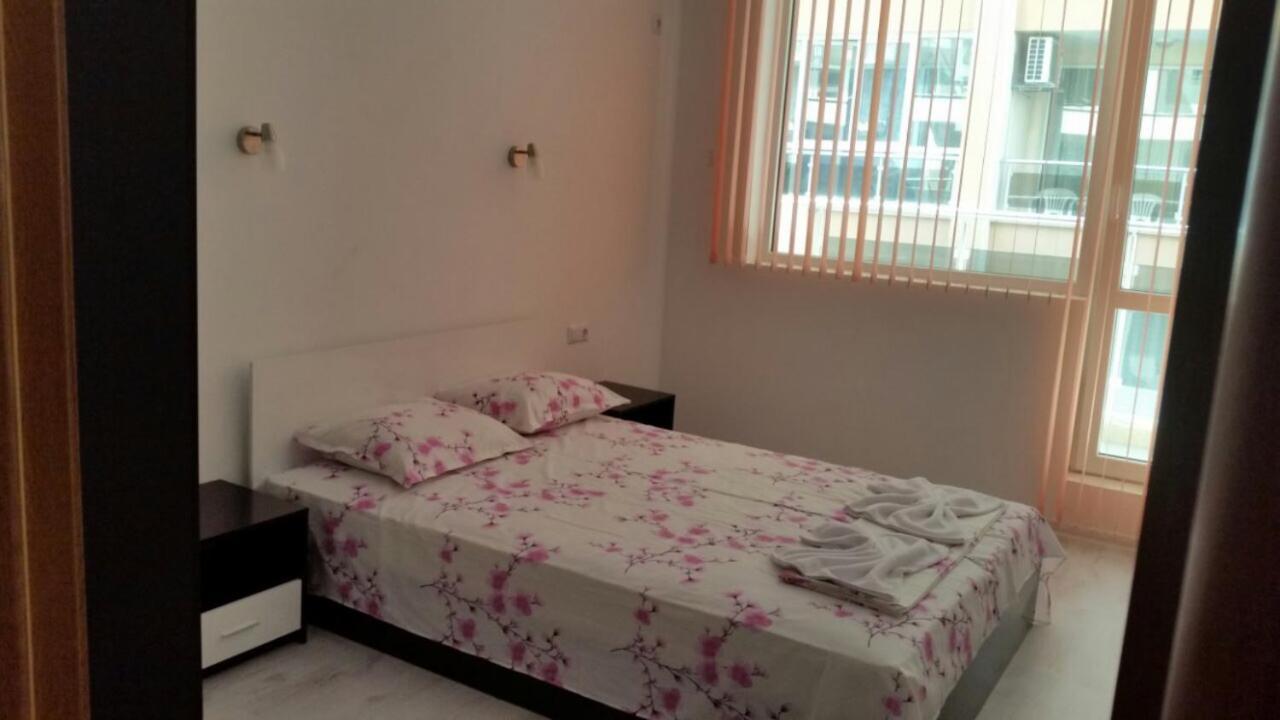 Apartamenti Eli Pomorie Buitenkant foto